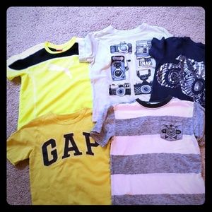Lot of boys short sleeve t shirts sz. 5T